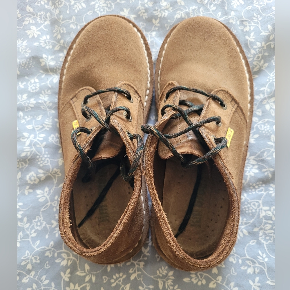 Jim Green Roughout Suede Vellie Chukka Boots, Chestnut, 10 D - Picture 3 of 6